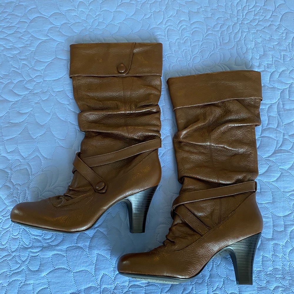 Brown boots